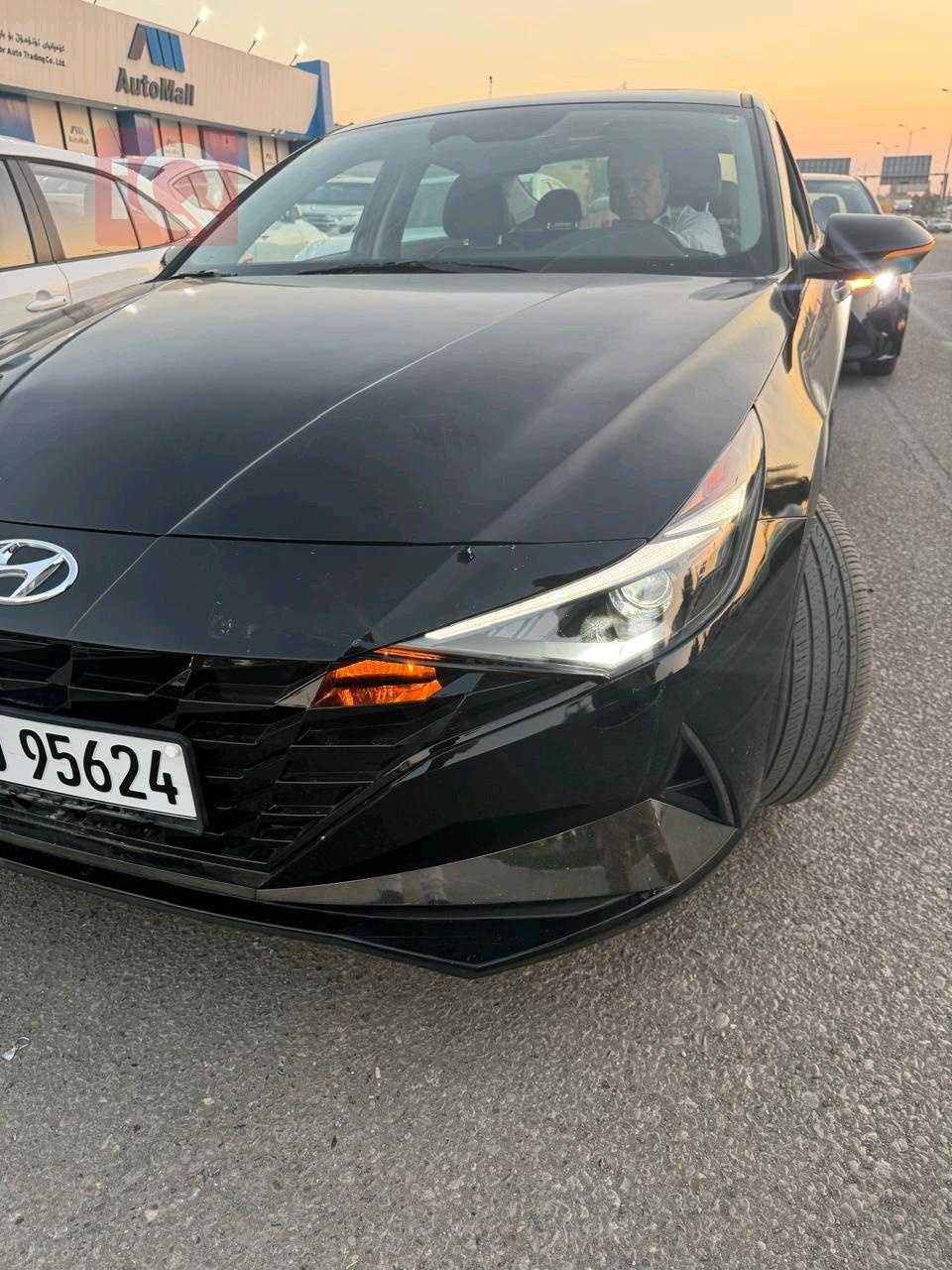 هیوندای ئەلەنترا